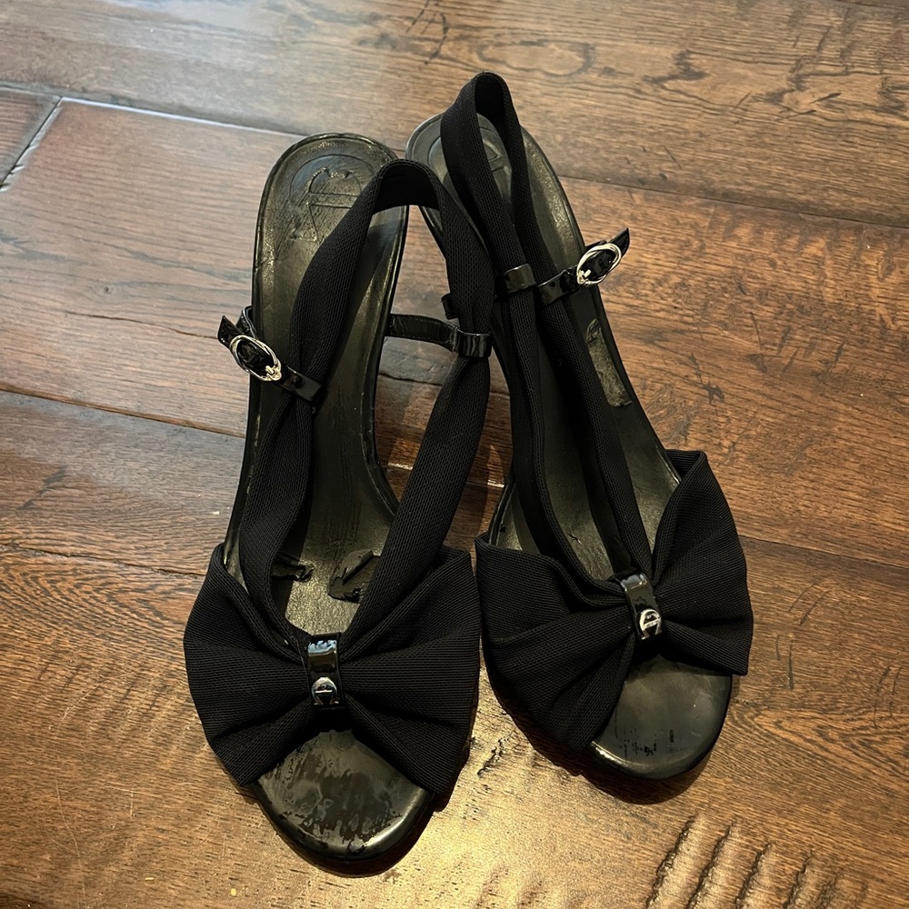 Etienne Aigner Black Slingback Heels with Bow